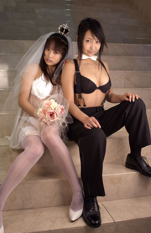 Japanese sexy gravure model photo