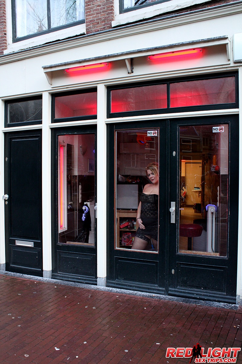 Amsterdam red light district tour